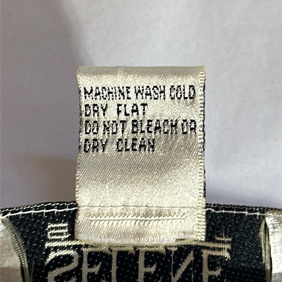 Selene Sport top and skirt size medium - Picture 16 of 16